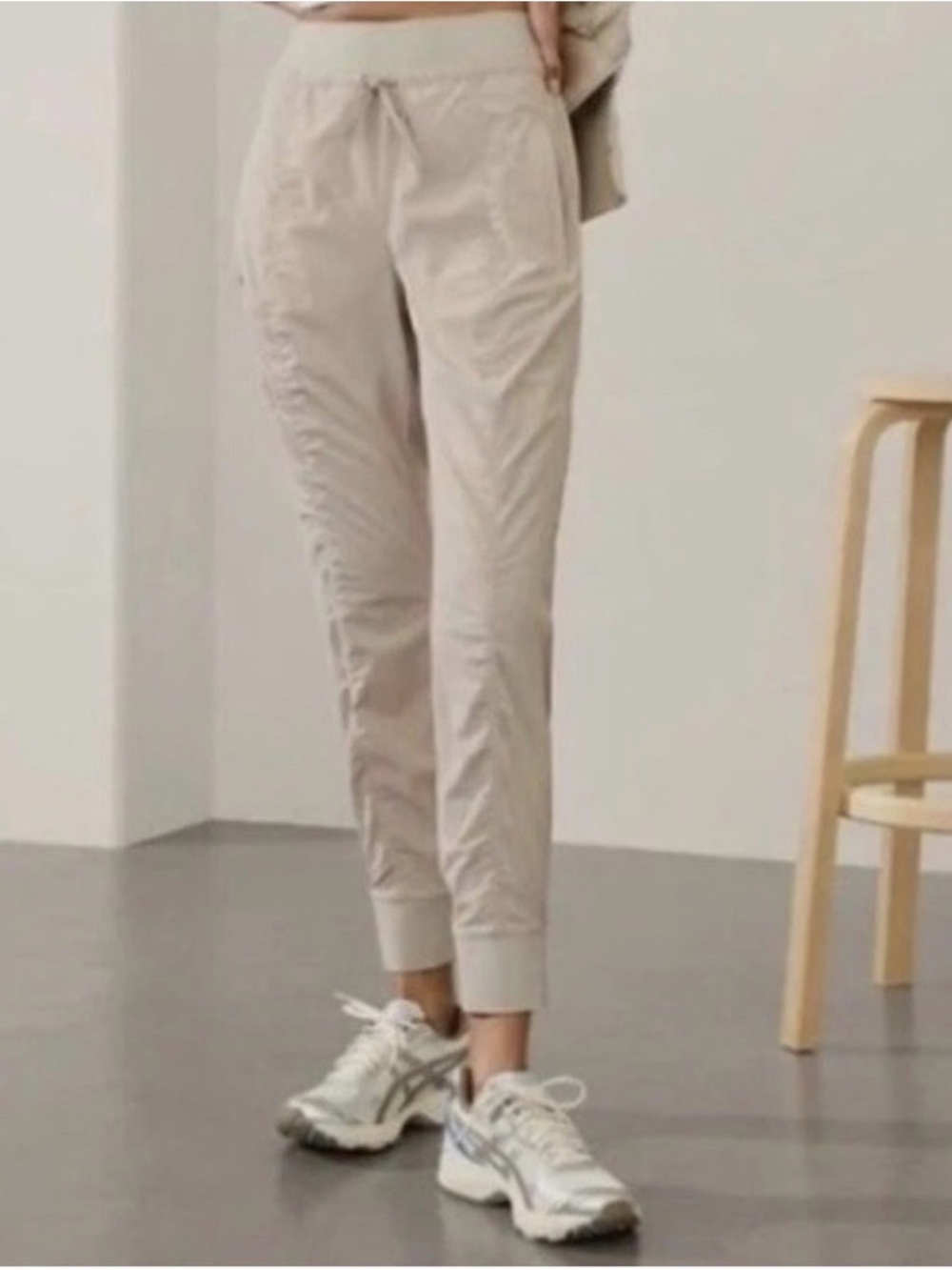NWT - Athleta Light Beige Drawstring Jogger Pants